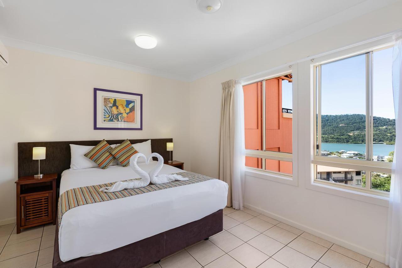 Martinique Whitsunday Resort Еърли Бийч Екстериор снимка