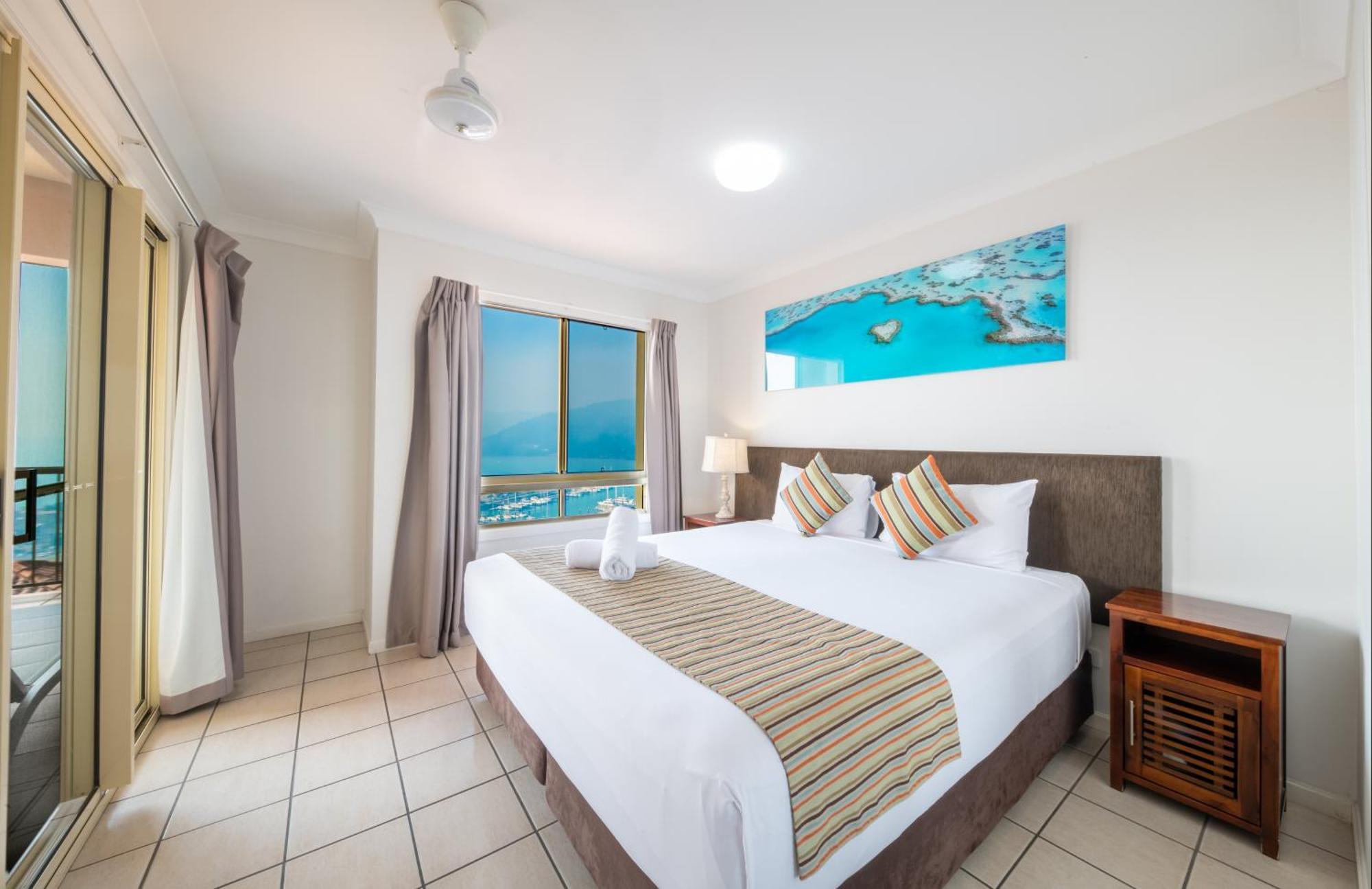 Martinique Whitsunday Resort Еърли Бийч Екстериор снимка